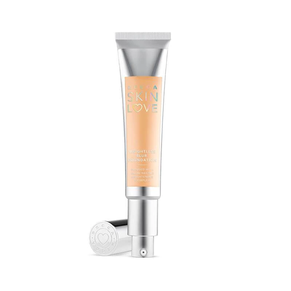 BECCA - Weightless Blur Foundation