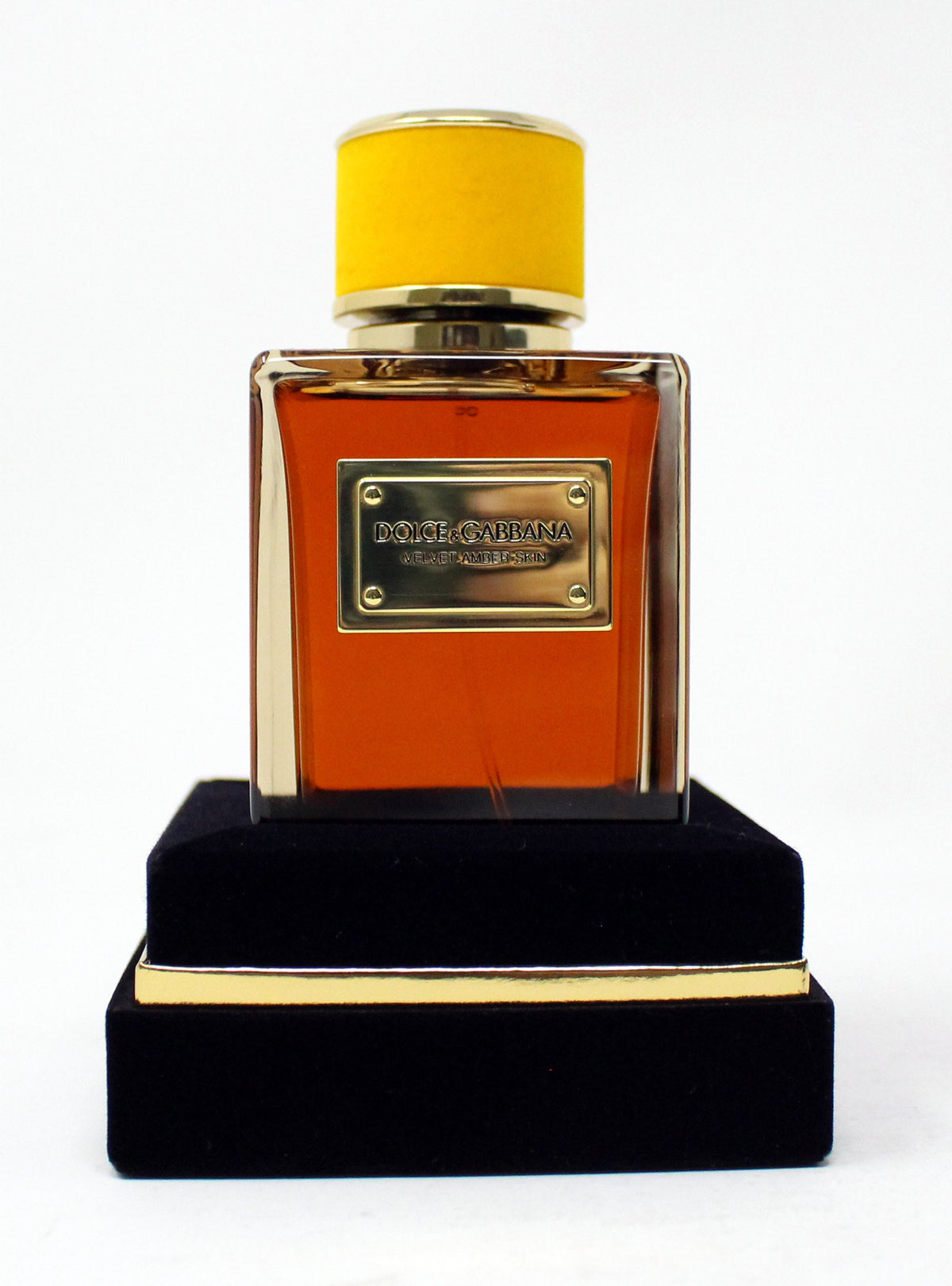 Dolce & Gabbana Velvet Amber Skin Eau De Parfum Spray 5 Ounce(Distressed Packaging )